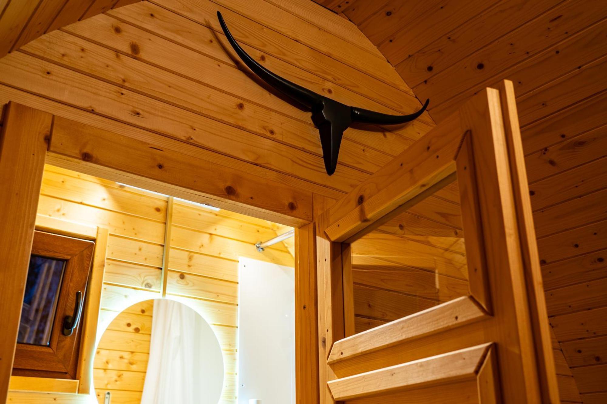 Glamp In Style Pods Resort Bran  Zewnętrze zdjęcie