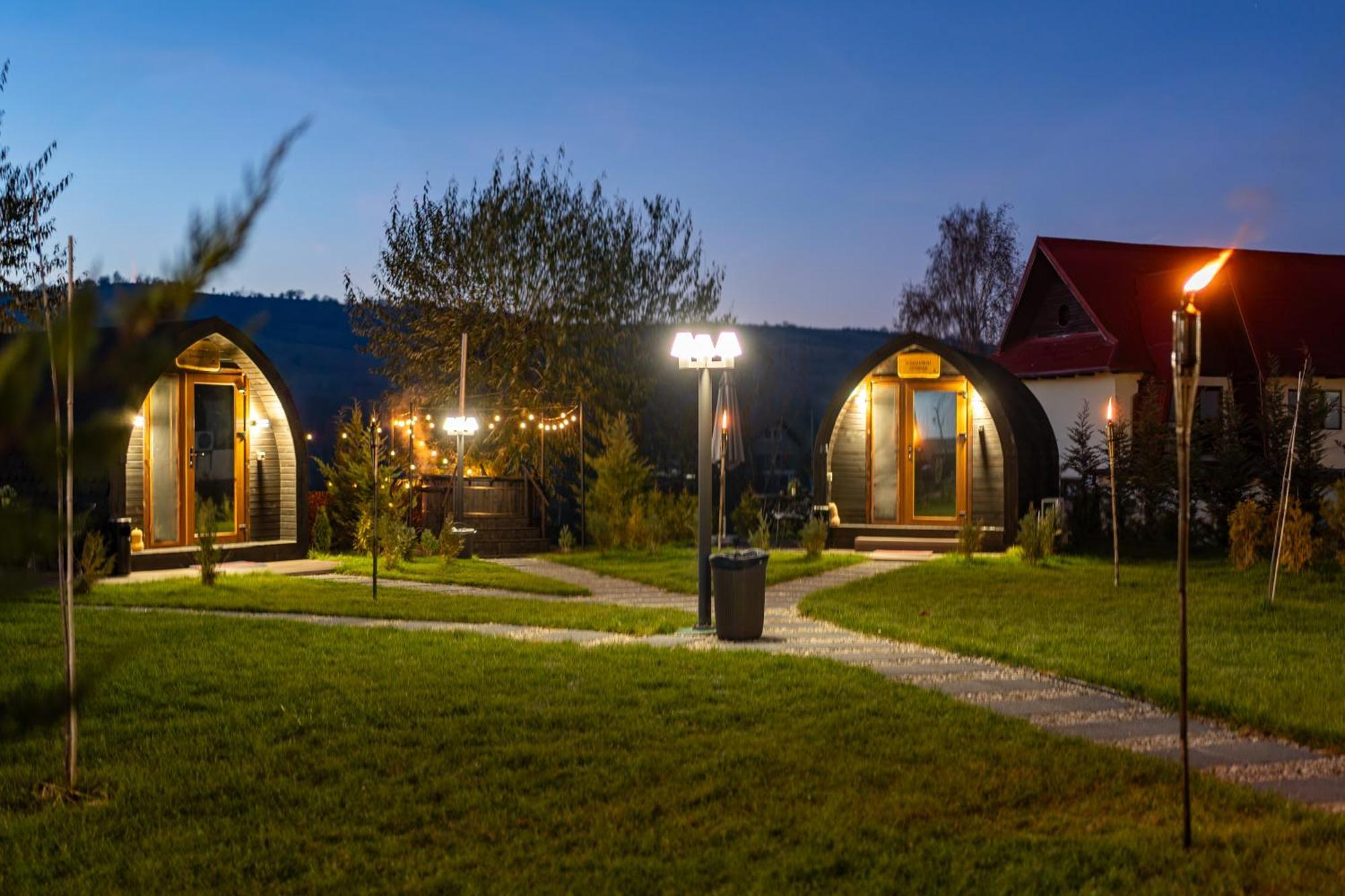Glamp In Style Pods Resort Bran  Zewnętrze zdjęcie