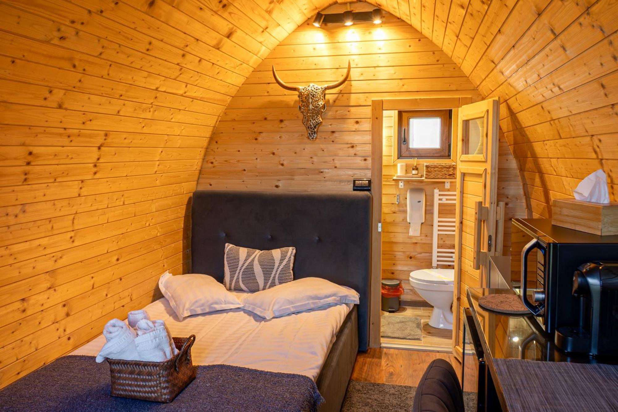 Glamp In Style Pods Resort Bran  Zewnętrze zdjęcie